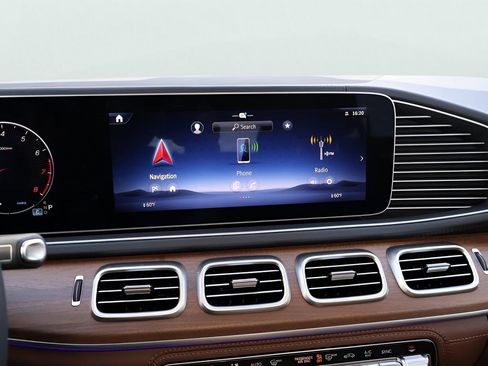 Certified 2025 Mercedes-Benz GLE 350 4MATIC image 25