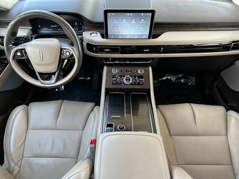Certified 2023 Lincoln Aviator Reserve w/ Equipment Group 201A AWD/4WD image 12