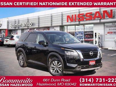 Used 2024 Nissan Pathfinder SL