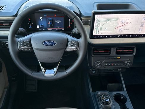 New 2026 Ford Maverick Lariat image 13