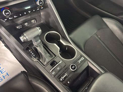 Used 2024 Kia K5 GT-Line w/ GT-Line Premium Package FWD image 25