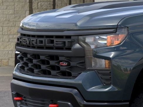 New 2026 Chevrolet Silverado 1500 Custom Trail Boss w/ LPO, Dark Essentials Package image 13