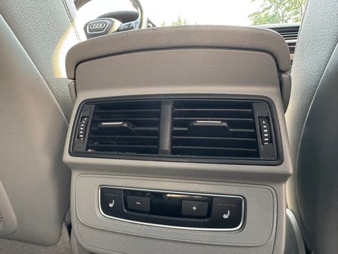 Used 2018 Audi Q7 3.0T Premium Plus AWD/4WD image 38