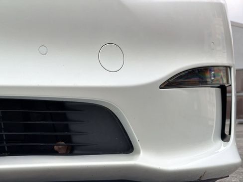 Used 2022 Tesla Model S AWD/4WD image 11