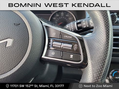 Used 2023 Kia Seltos SX image 16