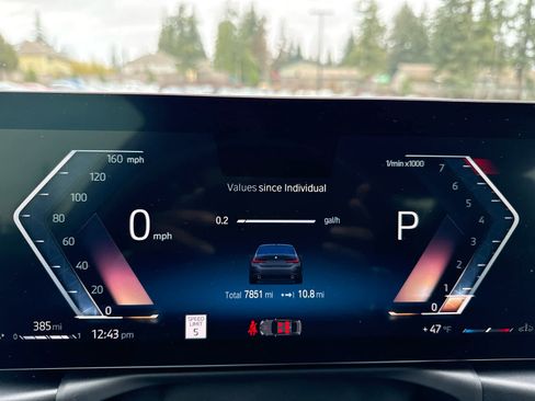 Used 2024 BMW 330i xDrive 330i xDrive w/ Convenience Package image 8