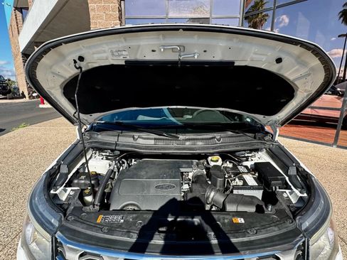 Used 2017 Ford Explorer XLT w/ Equipment Group 201A image 19