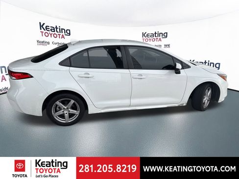 Used 2020 Toyota Corolla LE image 8
