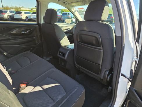 Used 2022 GMC Terrain SLE w/ Driver Convenience Package AWD/4WD image 12