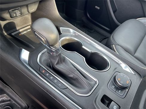 Certified 2023 Chevrolet Traverse Premier image 21