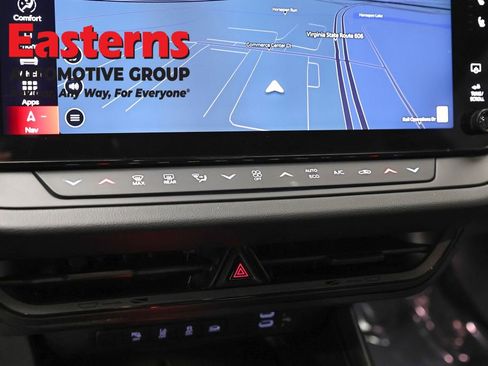 Used 2025 Dodge Charger R/T Scat Pack w/ Track Pack image 20