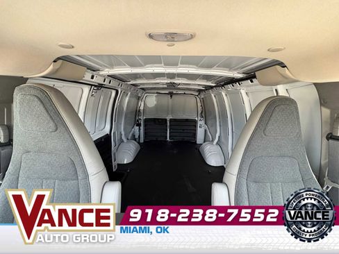 New 2025 GMC Savana 2500 w/ Driver Convenience Package image 15