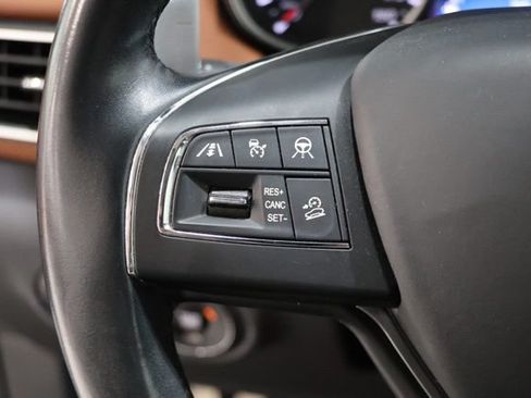Used 2019 Maserati Levante S GranLusso AWD/4WD image 20
