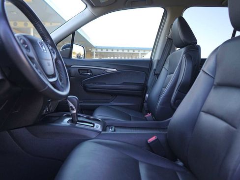 Used 2018 Honda Ridgeline RTL image 11