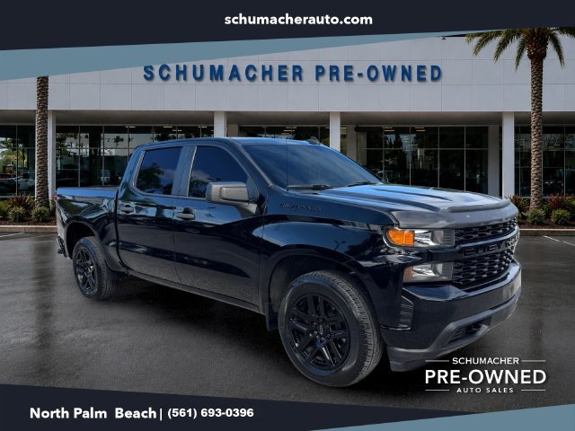 Used 2022 Chevrolet Silverado 1500 Custom w/ LPO, Blackout Package RWD image 1