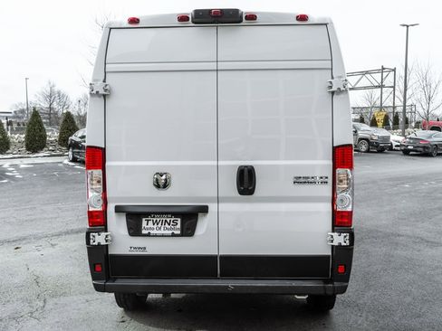 Used 2023 RAM ProMaster 2500 image 31