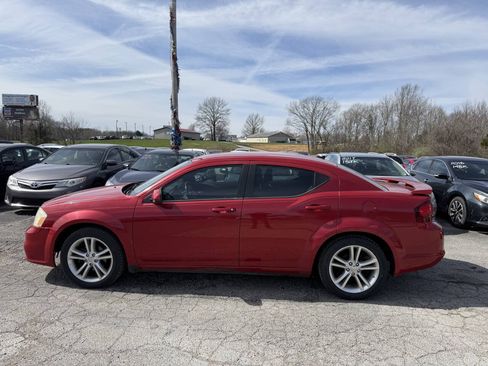 Used 2011 Dodge Avenger Heat FWD image 3