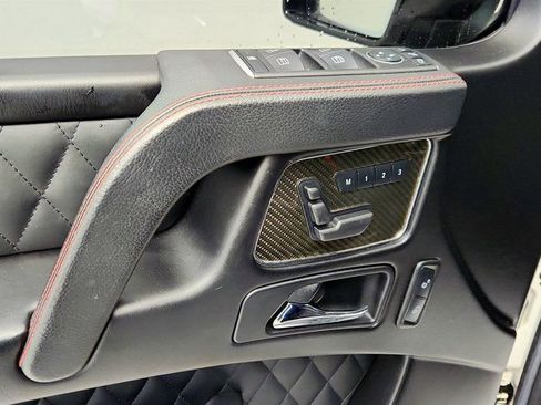 Used 2018 Mercedes-Benz G 63 AMG AMG G 63 4MATIC SUV with desig image 12