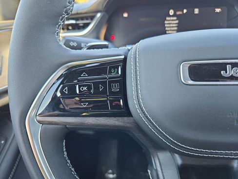 New 2025 Jeep Grand Cherokee L Overland w/ Trailer Tow Package image 23