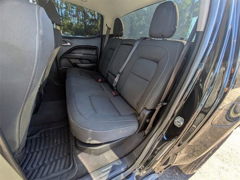 Used 2019 Chevrolet Colorado LT image 12