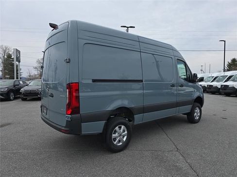 New 2026 Mercedes-Benz Sprinter 2500 image 3