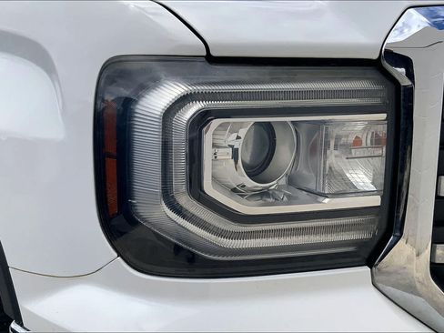 Used 2018 GMC Sierra 1500 2WD Regular Cab image 28