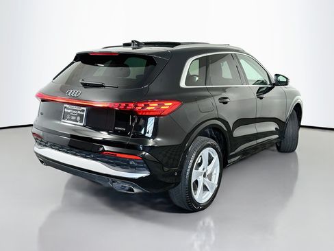 Used 2025 Audi Q5 Premium Plus w/ Premium Plus AWD/4WD image 7