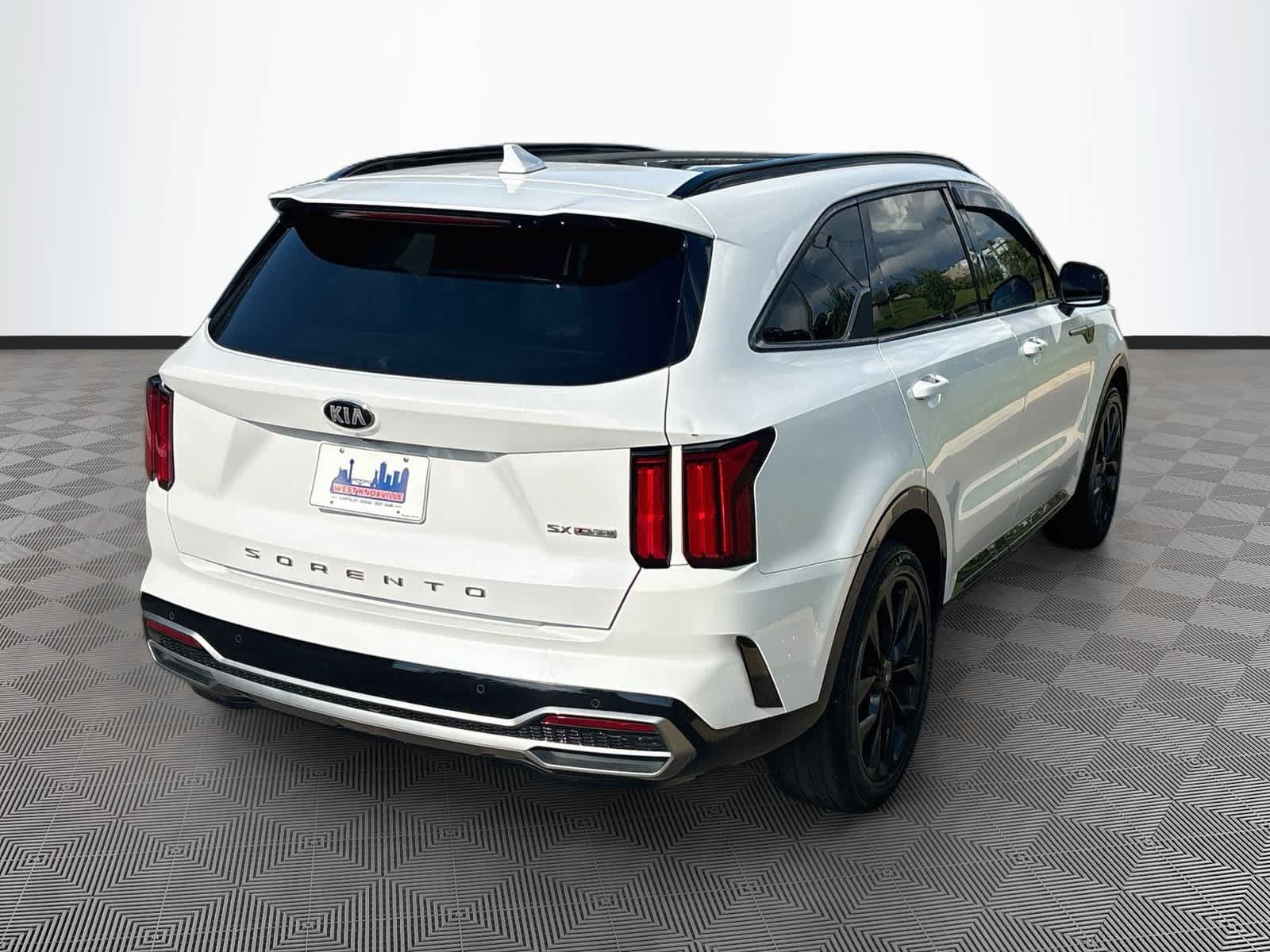 Used 2021 Kia Sorento SX FWD image 5