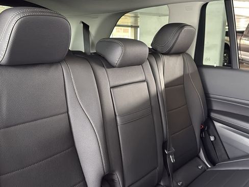 New 2026 Mercedes-Benz GLS 450 4MATIC image 34