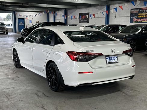 Used 2024 Honda Civic Sport image 5