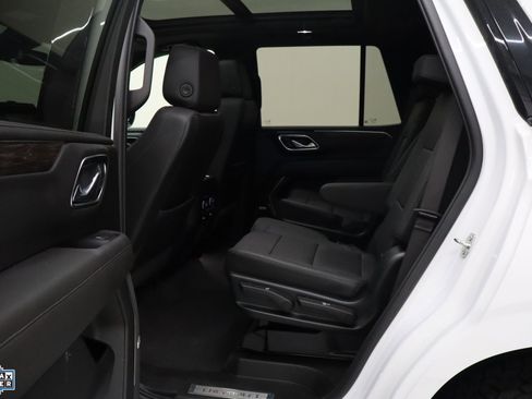 Used 2024 Chevrolet Tahoe Z71 w/ Luxury Package AWD/4WD image 27