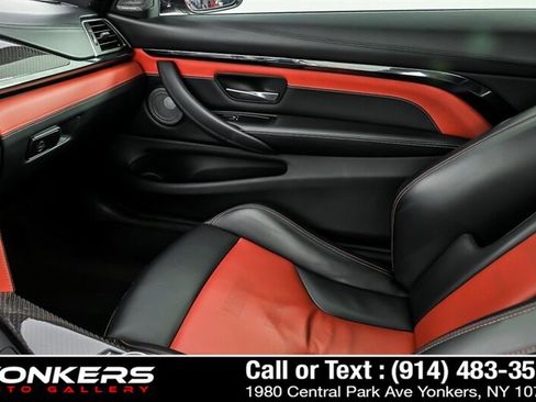 Used 2020 BMW M4 Coupe w/ Competition Package RWD image 30