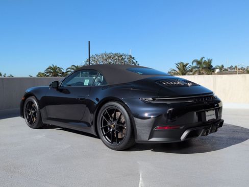 New 2026 Porsche 911 Carrera GTS image 3