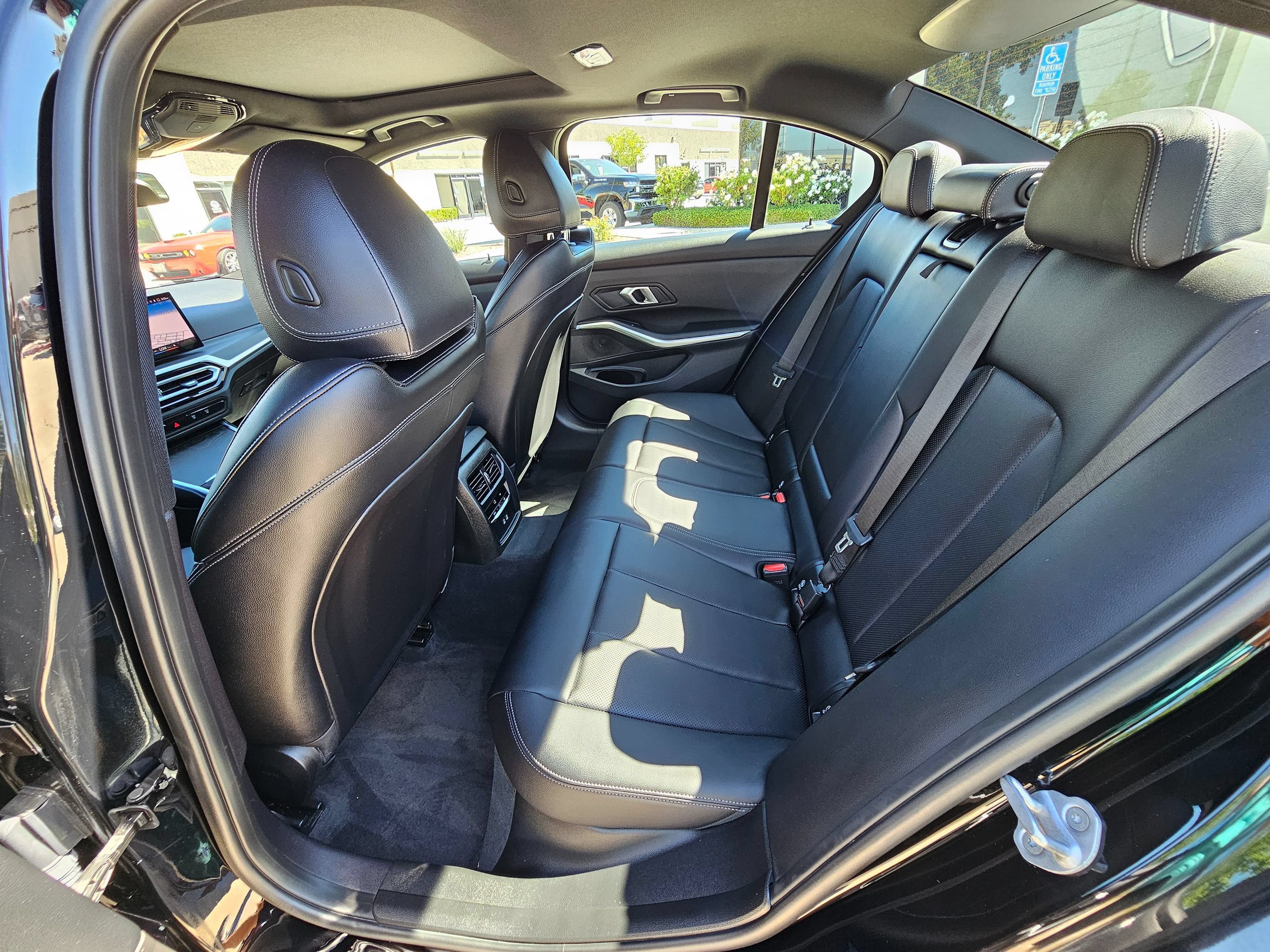 Used 2024 BMW 330e xDrive AWD/4WD image 21