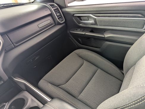 Used 2022 RAM 1500 Big Horn RWD image 12