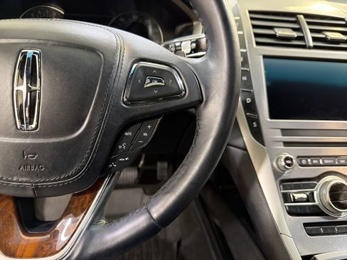 Used 2020 Lincoln MKZ Reserve w/ Elements Package image 15