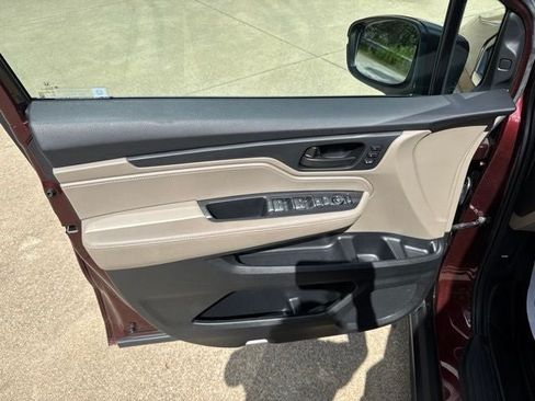 Used 2020 Honda Odyssey EX-L image 8
