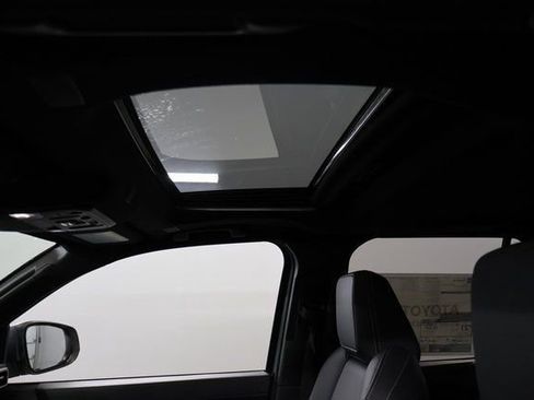 New 2025 Toyota 4Runner TRD Off-Road Premium image 12