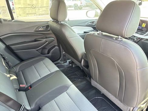 New 2026 Chevrolet Trax LT w/ Driver Confidence Package image 25
