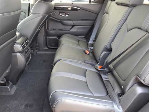 New 2026 Honda Pilot EX-L image 10