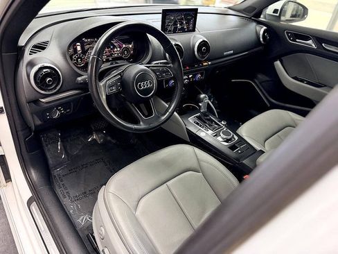 Used 2017 Audi A3 e-tron Prestige FWD image 4