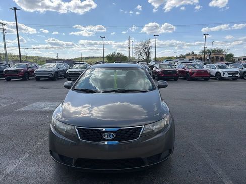 Used 2013 Kia Forte EX image 3