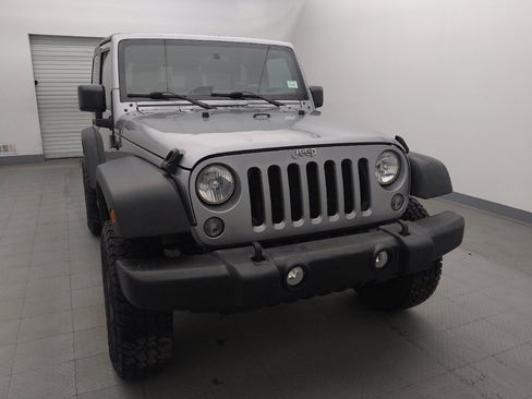 Used 2015 Jeep Wrangler Sport image 14