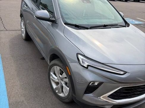 Used 2024 Buick Encore GX Preferred FWD image 3