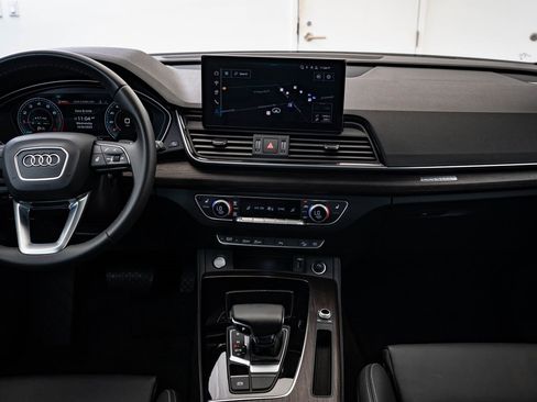 Certified 2025 Audi Q5 2.0T Premium Plus w/ Premium Plus Package image 31