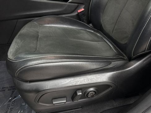 Used 2021 Jeep Grand Cherokee L Laredo RWD image 34