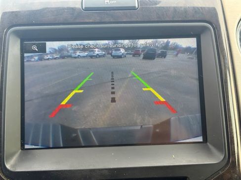 Used 2013 Ford F150 Platinum image 22