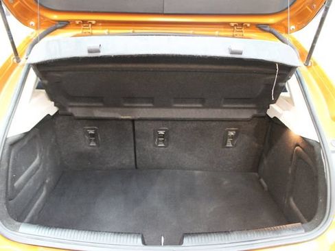 Used 2017 Chevrolet Cruze LT w/ LT Convenience Package FWD image 15