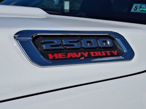 New 2026 RAM 2500 Tradesman AWD/4WD image 19