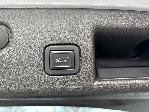 Used 2022 Chevrolet Equinox LT image 30